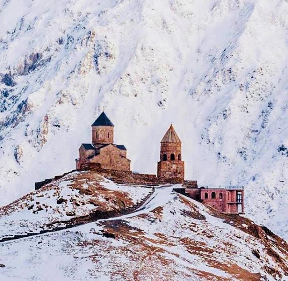Nino Khetaguri Guest House Kazbegi Exteriör bild